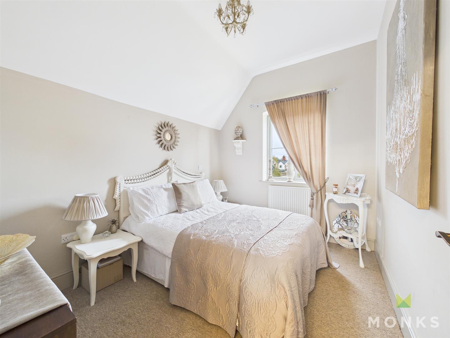 17 Penrhos Court, Whittington, SY11 4FA For Sale